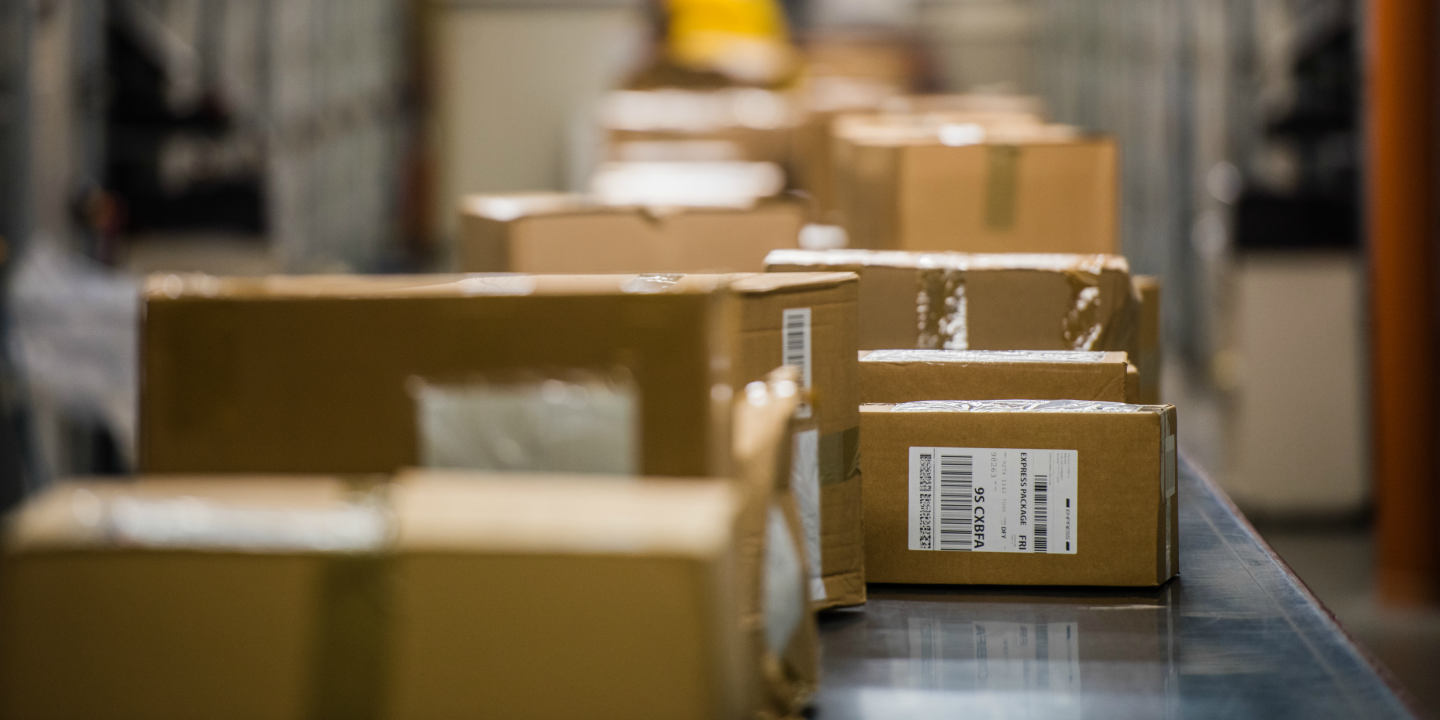 parcels on conveyor belt